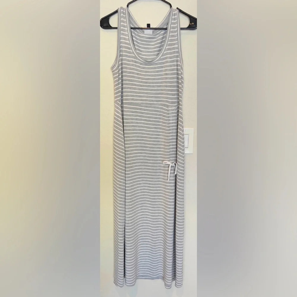 Cabi size Small‎ gray and white sleeveless maxi